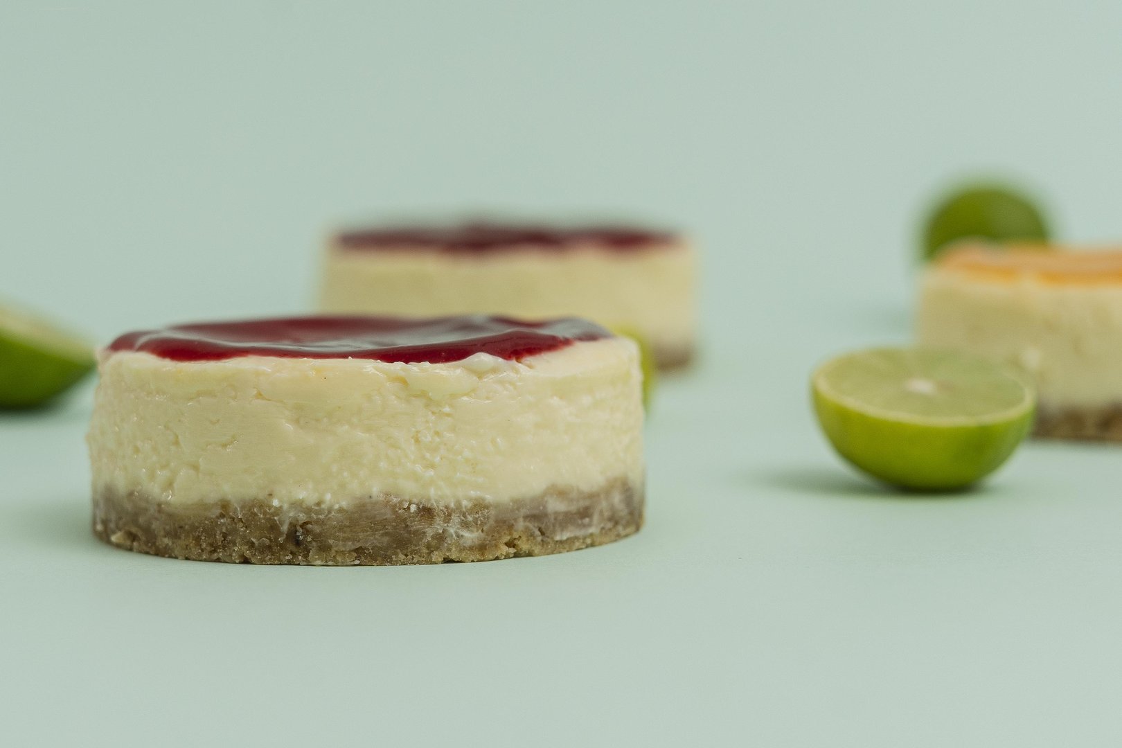 Cheesecake au coulis de fruits rouges