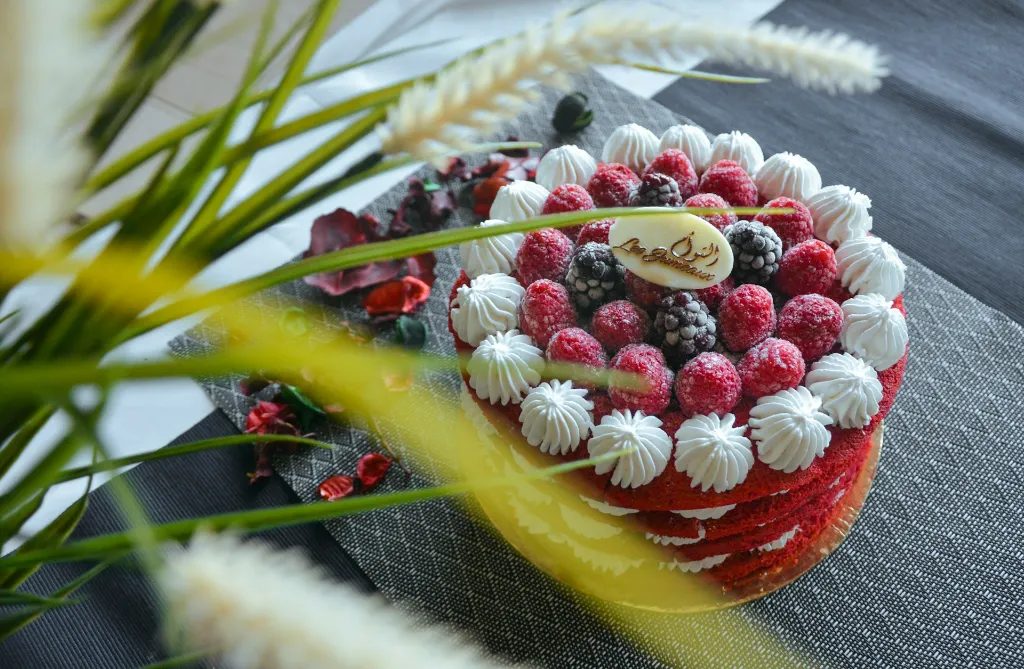 unsplash_0Ue1WP8N-XQ_petit gateaux.webp